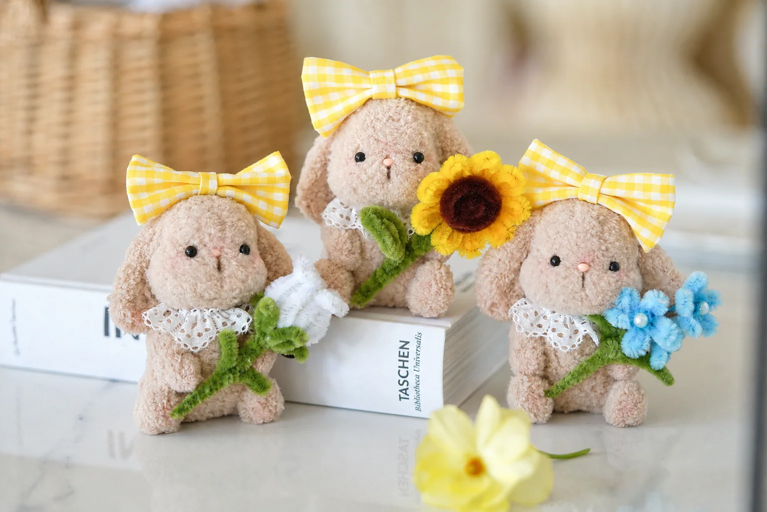 Pipe Cleaner Animal Kit - Bright Product Photo Bright handmade pipe cleaner rabbit craft kit samples with flowers